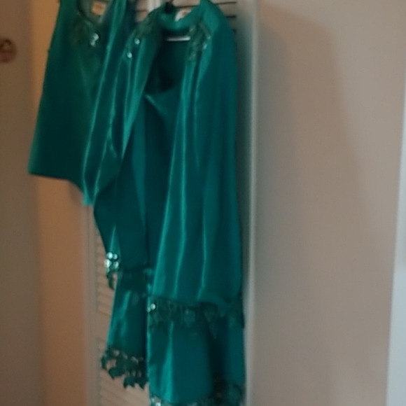 A 3 piece linen evening suit. - Picture 4 of 7